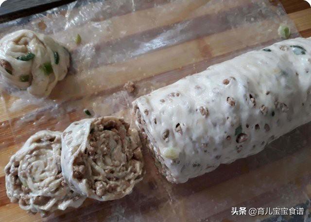 葱油饼的精致切法，如何切出美观的葱油饼_细化方案和措施