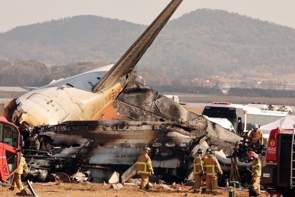 韩国客机事故，深度探究与反思_落实到位解释