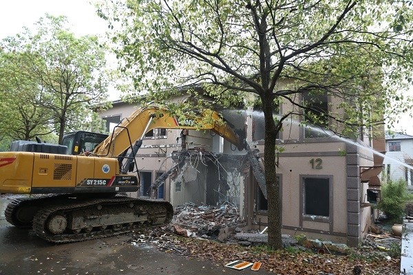 将花园拆掉建别墅，一场关于土地规划与利用的探讨_实施落实