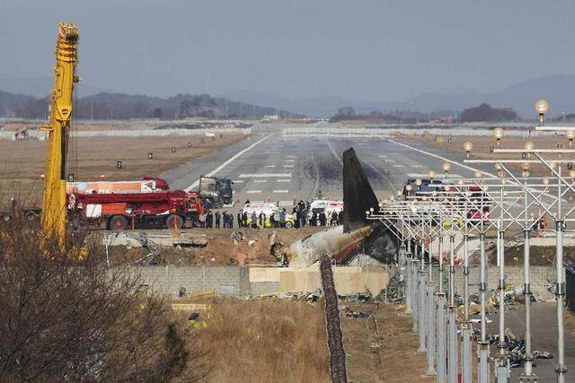 韩国空难乘客遗物装满一卡车，无尽的哀思与回忆_细化落实