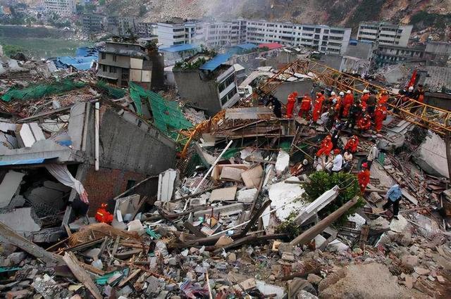 AI生成的地震中被压废墟下的小孩图，反思与启示_反馈意见和建议