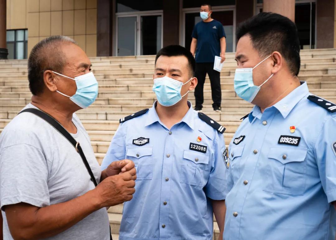 县委书记遥控家人埋赃款赃物背后的警示与思考_全面解答解释落实