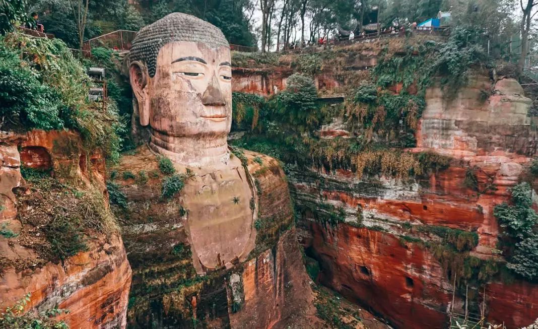 江西惊现天空中的大佛，神秘莫测_反馈调整和优化