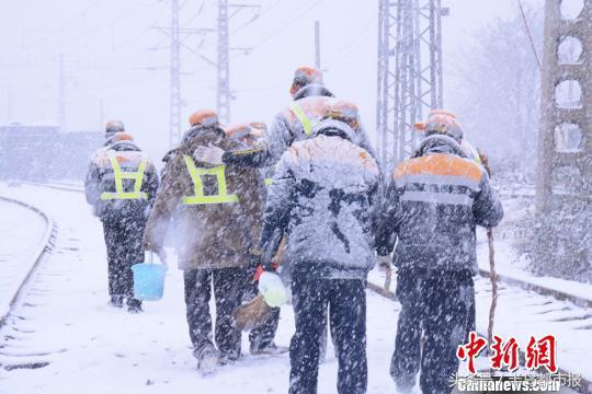 今冬以来最强雨雪来袭_逐步落实和执行