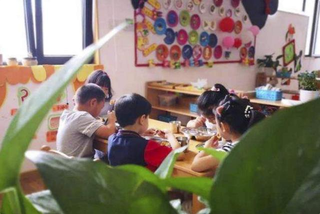 幼儿园欠房租被闭园，背后的故事与启示_权限解释落实