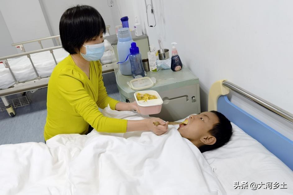 女子高烧三天竟变白肺，警惕健康危机！一二三四五六七八九十_词语解释