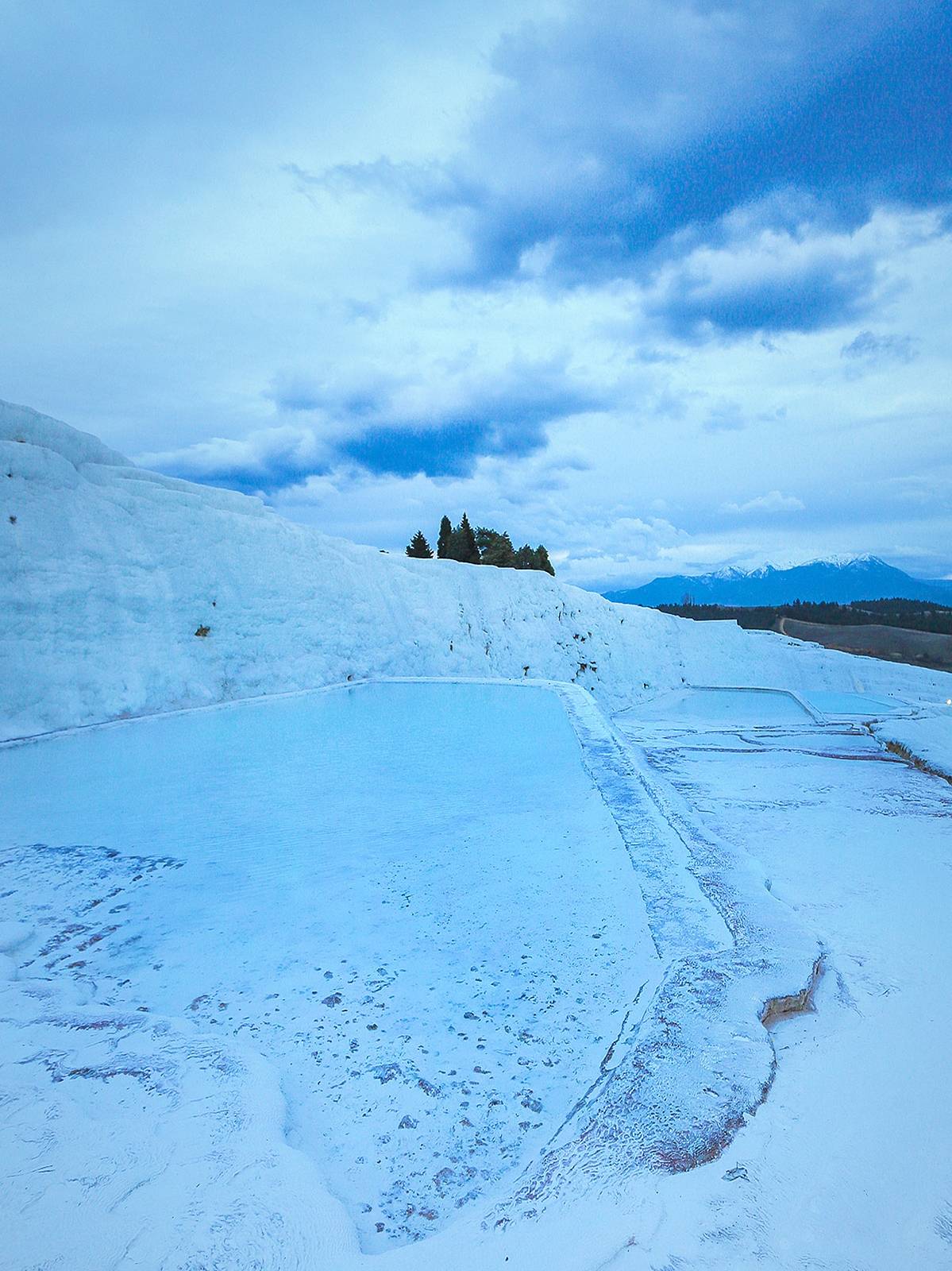 景区用棉花造雪照骗，现象背后的反思与启示_反馈意见和建议