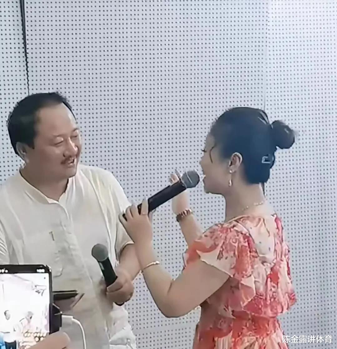 谢广坤扮演者疑似回应被女儿控诉，一场关于亲情与理解的纷争_精密解答落实