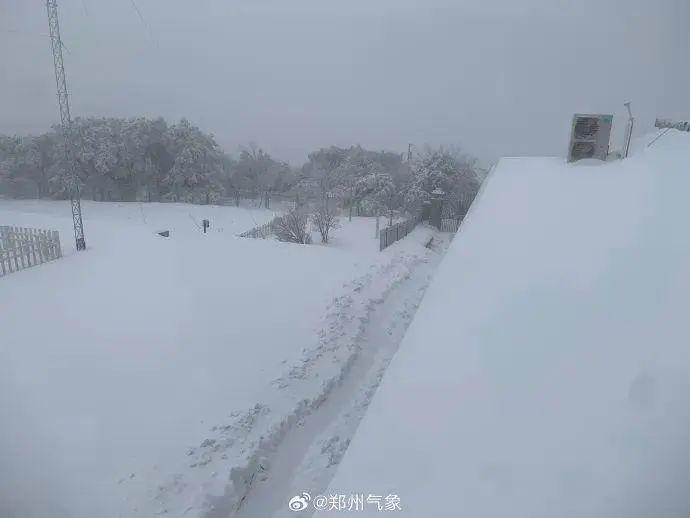 郑州下雪了，雪落古都的惊喜与挑战_词语解释