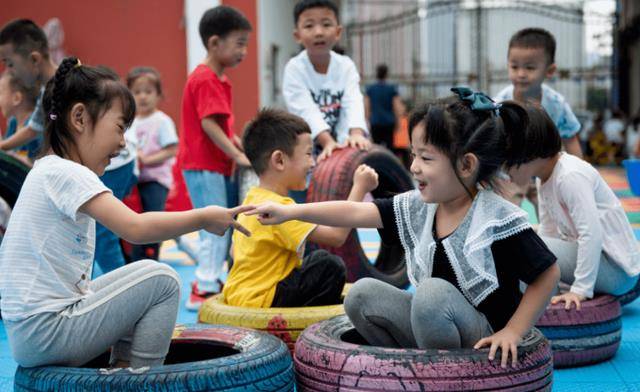 多地幼儿园免费政策真相揭秘，你所误读的那些事！_全面解释落实